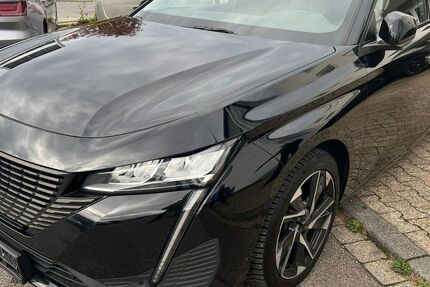 Peugeot 308 155.000 km 14.800 &euro; Aachen 52078