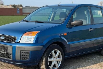 Ford Fusion 94.000 km 4.999 € Düren-Merken 52353