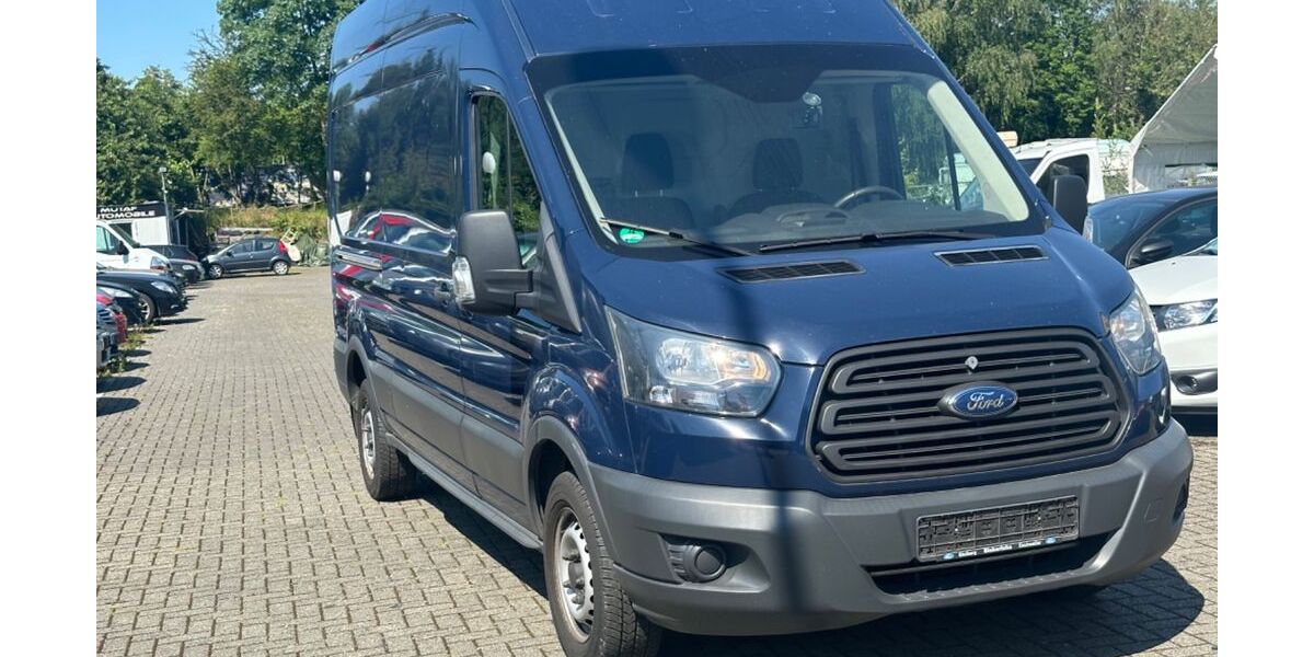 Ford Transit 156.000 km 7.800 € Aachen 52070