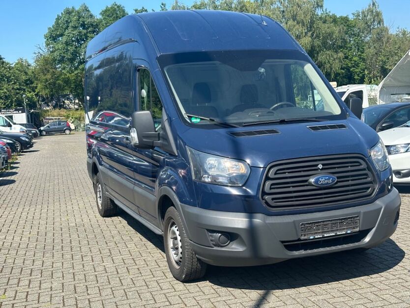 Ford Transit 156.000 km 7.800 € Aachen 52070