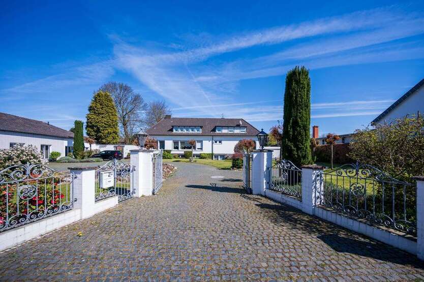 Haus zum Kaufen in Würselen 849.000 € 221 m²