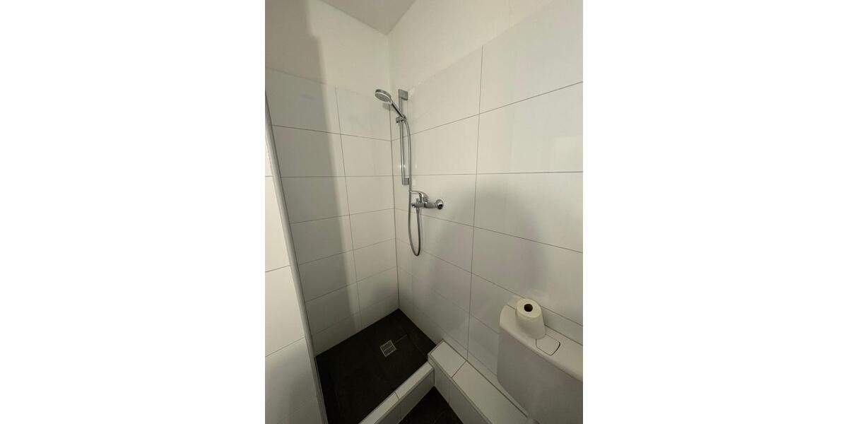 Dachgeschoßwohnung Aachen Aachen-Mitte - 1 Zimmer, 20 m&sup2;, 445&euro; | Angebot:25500375