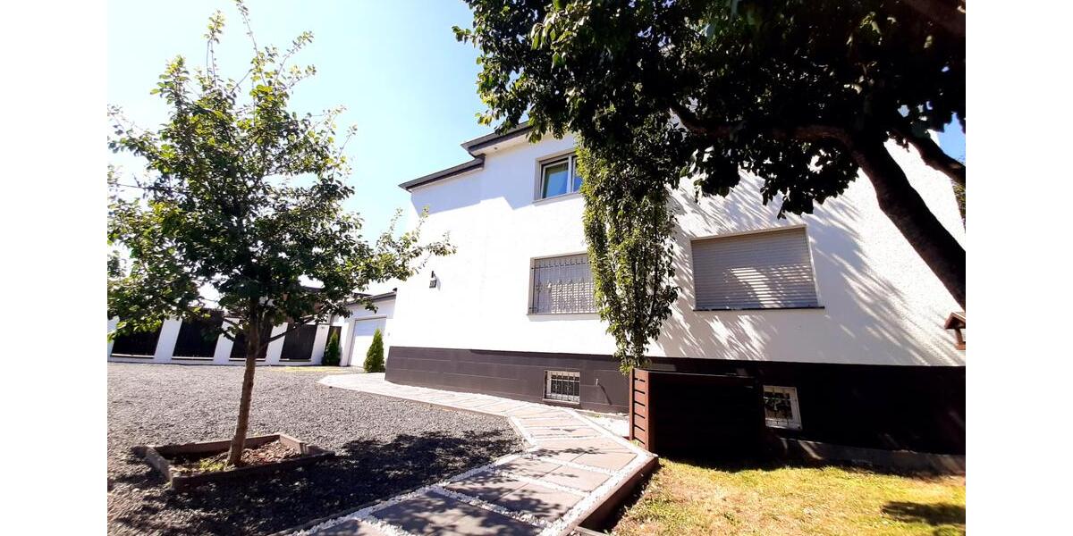 Mehrfamilienhaus, Wohnhaus Düren Rölsdorf - 14 Zimmer, 420 m&sup2;, 890.000&euro; | Angebot:25379299