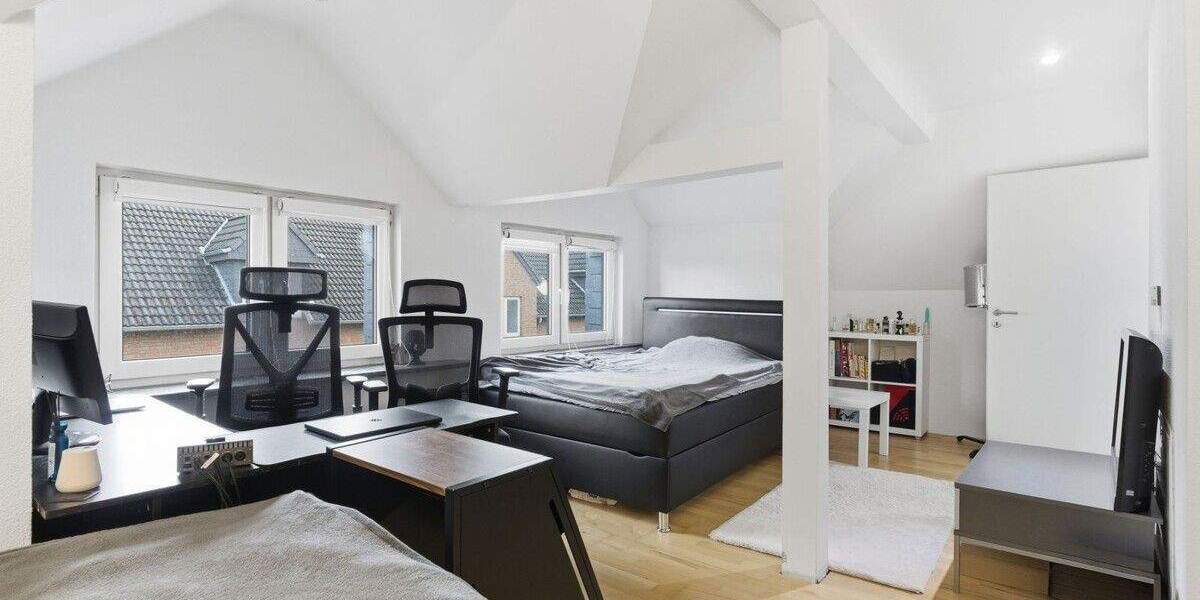 Einfamilienhaus Alsdorf - 8 Zimmer, 230 m&sup2;, 399.000&euro; | Angebot:25770120