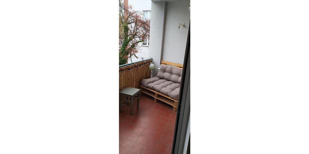 Etagenwohnung Aachen Aachen-Mitte - 2 Zimmer, 64 m&sup2;, 680&euro; | Angebot:26478138