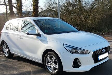 Hyundai i30 91.338 km 10.800 &euro; Langerwehe 52379
