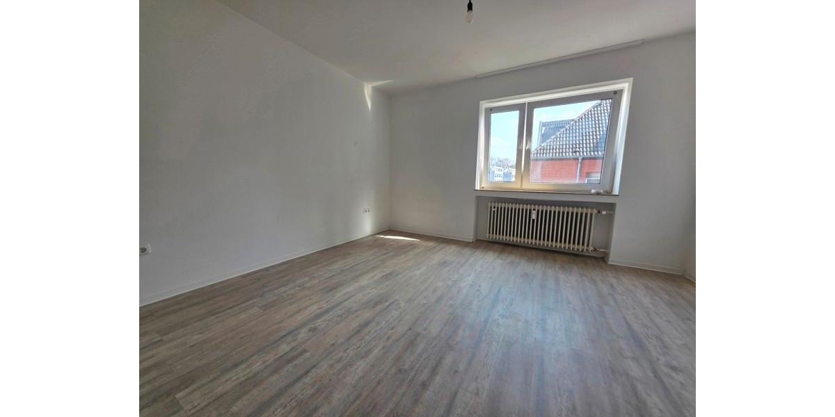 Etagenwohnung Aachen Aachen-Mitte - 3 Zimmer, 79 m&sup2;, 846&euro; | Angebot:25823139