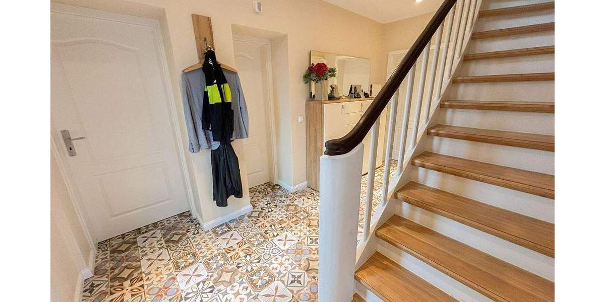 Reihenendhaus Baesweiler - 5 Zimmer, 134 m&sup2;, 399.000&euro; | Angebot:25686995