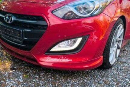 Hyundai i30 91.347 km 9.450 &euro; Düren 52355