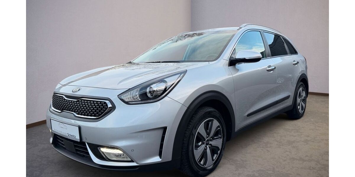 Kia Niro 93.000 km 15.490 &euro; Linnich 52441
