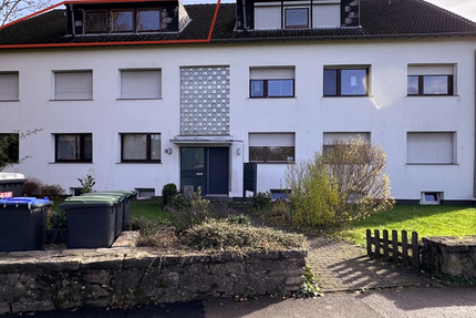 JÄSCHKE - Großzügige 4-Zimmer-Dachgeschosswohnung mit Gartenanteil und Garage 5 zimmer