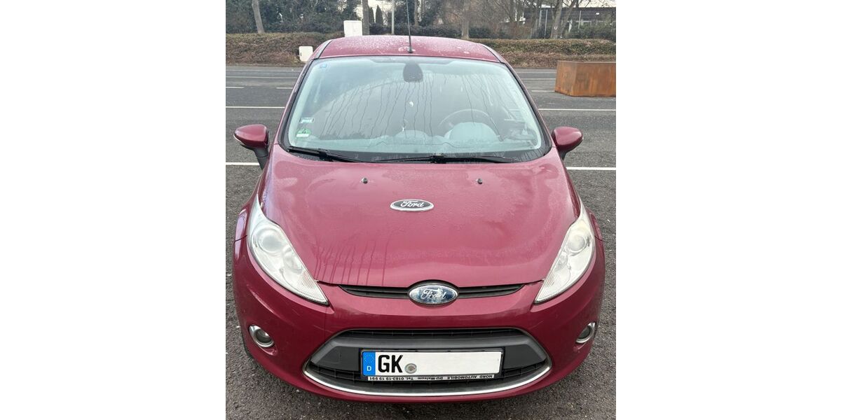 Ford Fiesta 213.000 km 2.500 &euro; Geilenkirchen 52511