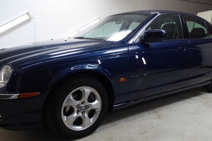 Jaguar S-Type 176.250 km 1.550 &euro; Stolberg 52224