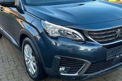 Peugeot 5008 110.000 km 15.999 &euro; Würselen / Aachen 52146