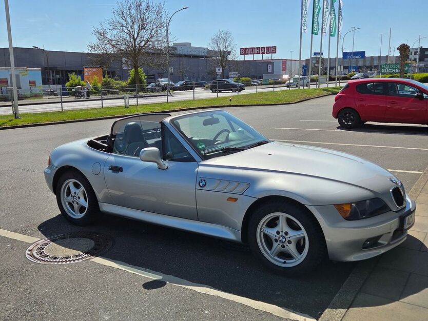 BMW Z3 91.548 km 11.000 € Aachen 52074