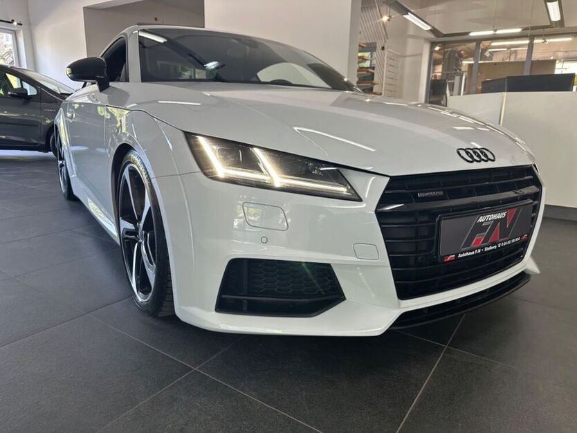 TT