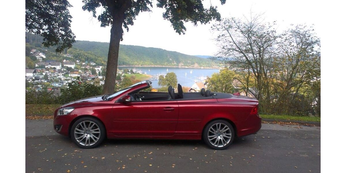Volvo C70 146.000 km 16.000 &euro; Herzogenrath 52133