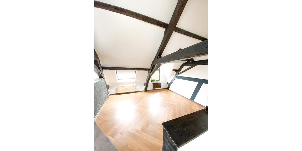 Dachgeschoßwohnung Alsdorf - 2 Zimmer, 89 m&sup2;, 650&euro; | Angebot:25655173