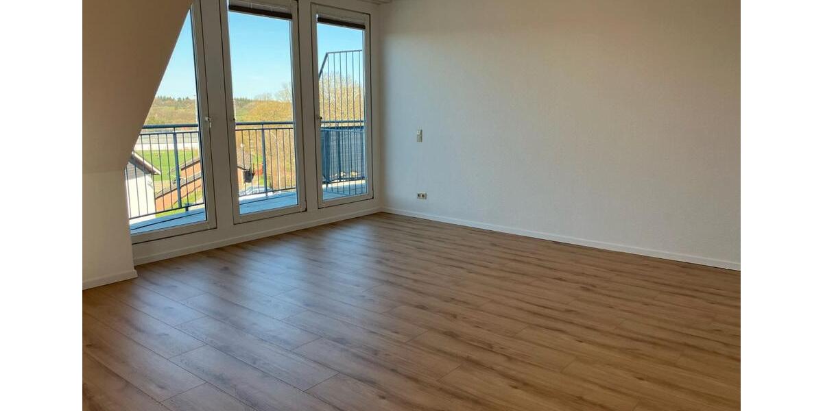 Dachgeschoßwohnung Roetgen - 4 Zimmer, 87 m&sup2;, 259.000&euro; | Angebot:26183171