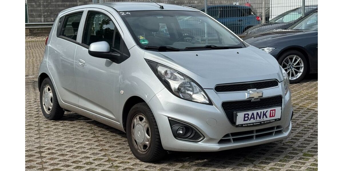 Chevrolet Spark 146.467 km 2.900 &euro; Würselen 52146