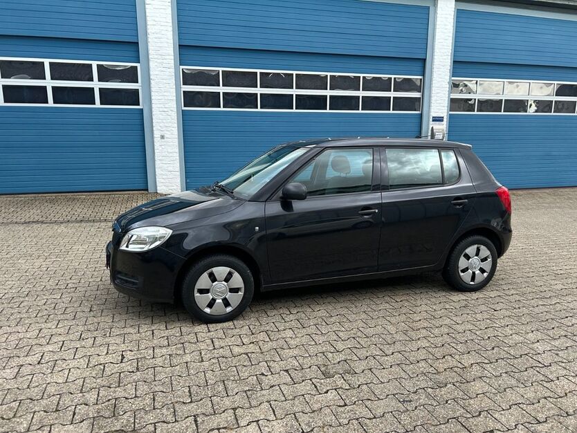 Skoda Fabia 85.000 km 3.999 € Aachen 52068