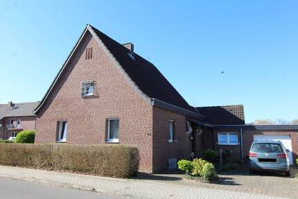 Haus Geilenkirchen Lindern - 6 Zimmer, 124 m&sup2;, 229.000&euro; | Angebot:25728232