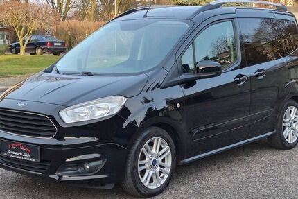 Ford Tourneo Courier 89.000 km 8.999 &euro; Jülich 52428