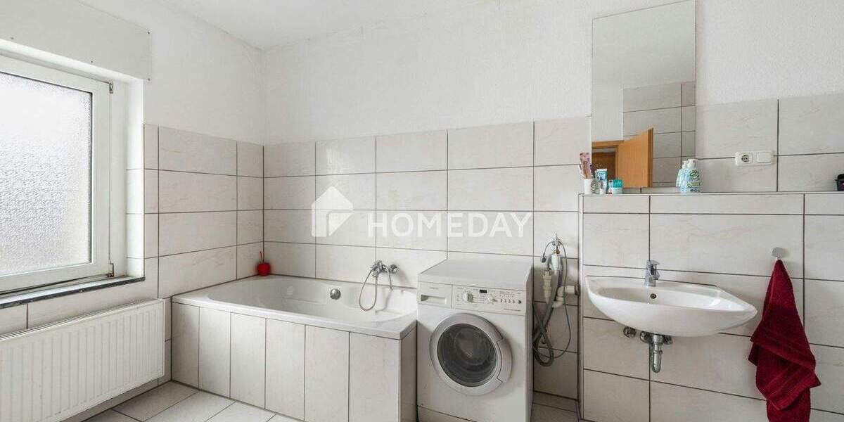 Ein Haus, zwei Wohnungen - hier wächst Familie über Generationen zusammen 5 zimmer