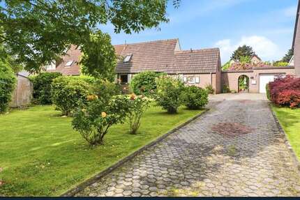 Haus Herzogenrath - 7 Zimmer, 185 m&sup2;, 335.000&euro; | Angebot:26913886