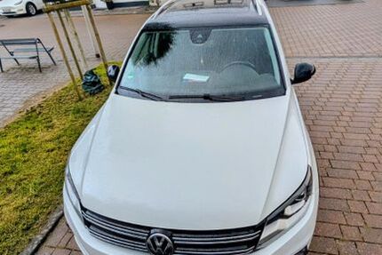 VW Tiguan 98.000 km 13.700 &euro; Wurslen 52146