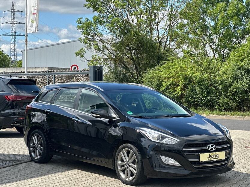 i30