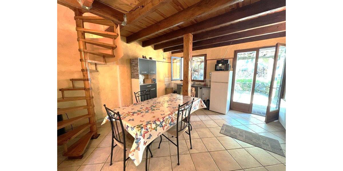 Mehrfamilienhaus, Wohnhaus Aachen Aachen-Mitte - 2 Zimmer, 120 m&sup2;, 139.000&euro; | Angebot:26495624