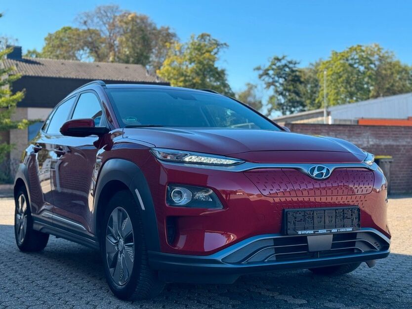 Hyundai KONA 37.408 km 15.990 € Düren 52349