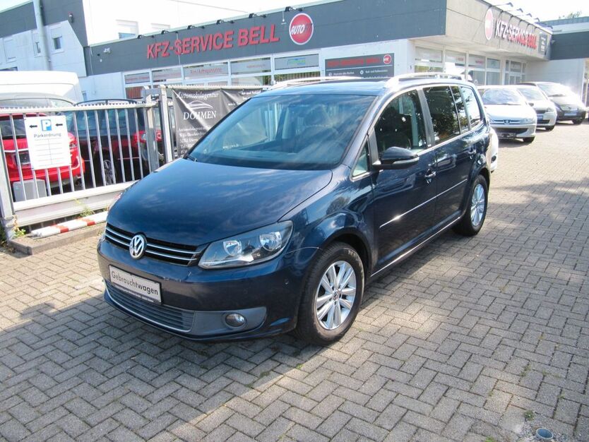 VW Touran 178.700 km 7.999 € Düren 52353