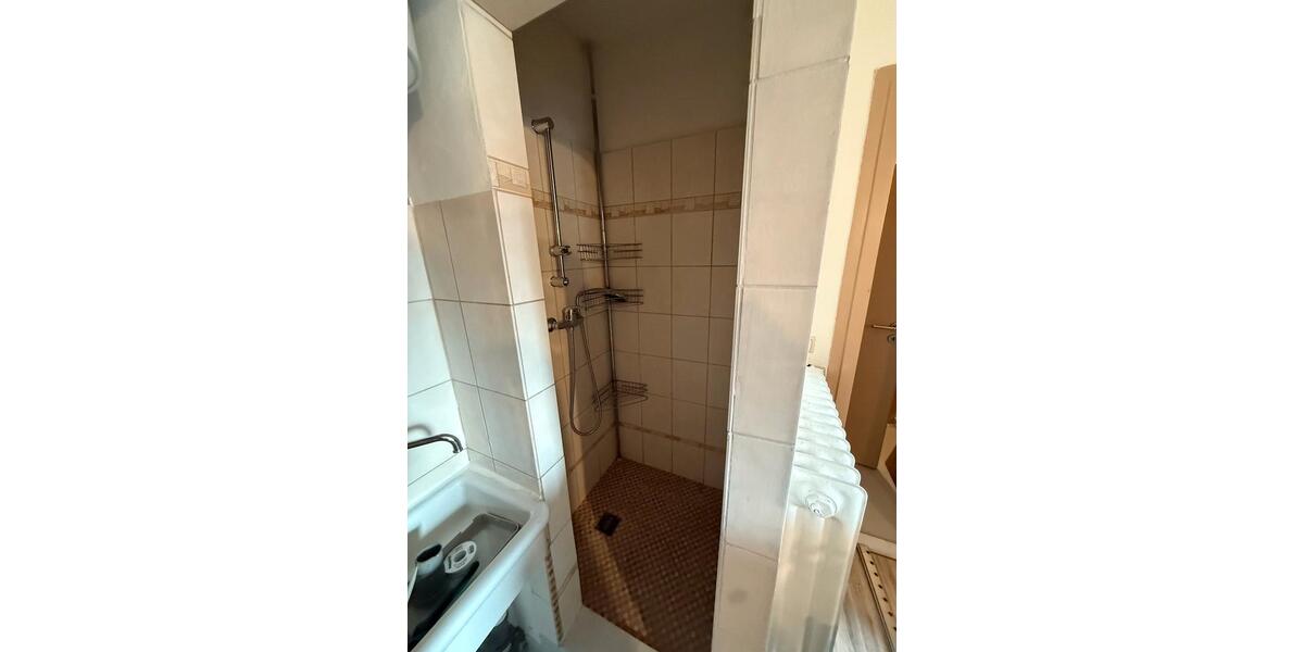 Dachgeschoßwohnung Aachen Aachen-Mitte - 1 Zimmer, 15 m&sup2;, 530&euro; | Angebot:26449106