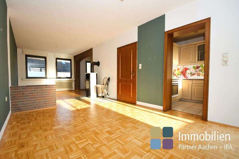 Haus zum Kaufen in Langerwehe 339.000 € 150 m²