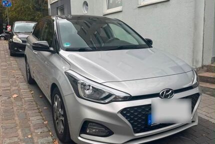 Hyundai i20 96.000 km 9.000 &euro; Aachen 52072