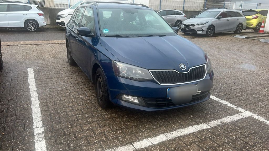 Skoda Fabia 199.500 km 5.190 &euro; Düren 52351