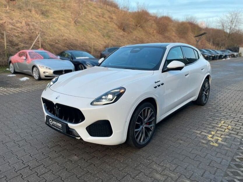 Maserati Grecale 32.000 km 71.700 € Eschweiler 52249