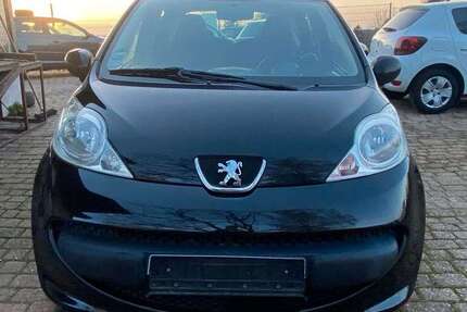 Peugeot 107 143.836 km 2.499 &euro; Stolberg 52222