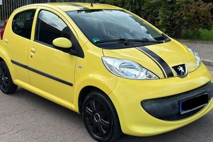 Peugeot 107 104.000 km 2.400 &euro; Alsdorf 52477
