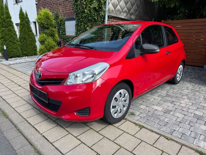 Yaris