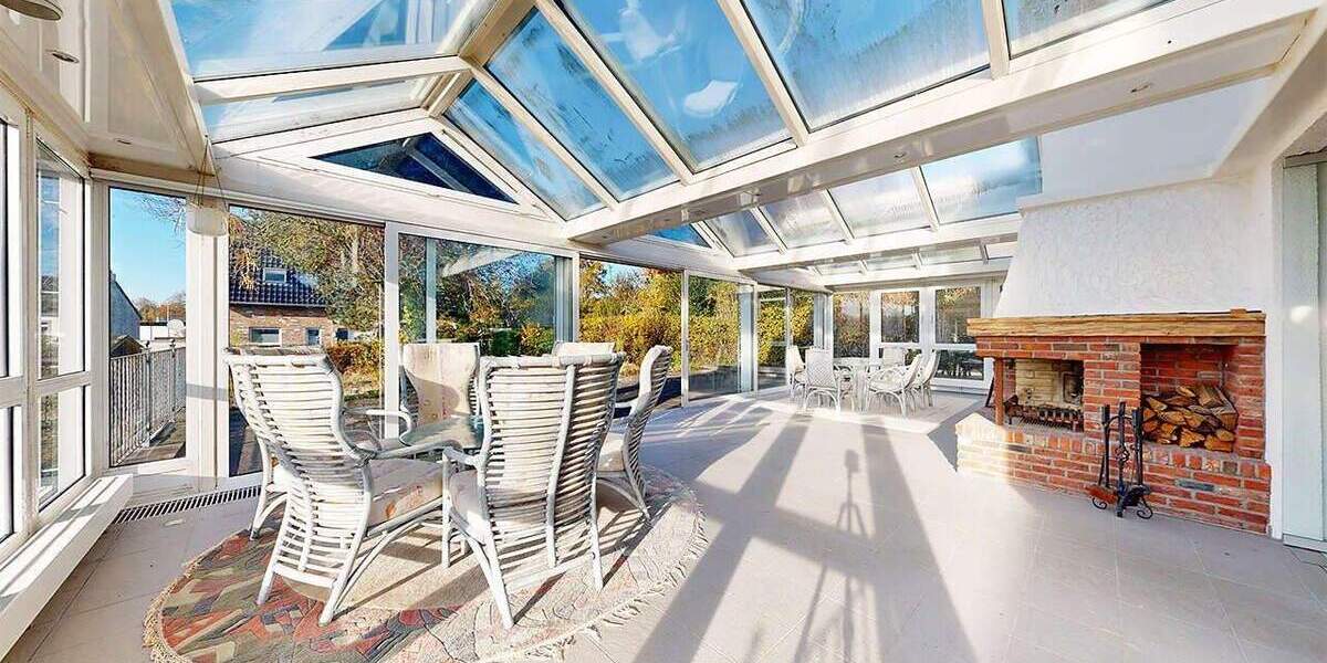 PHI AACHEN - Familiendomizil mit Wintergarten und Schwimmbad in beliebter Lage von Aachen-Brand! 5 zimmer