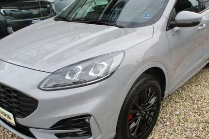 Ford Kuga 6.137 km 32.980 € Heinsberg 52525