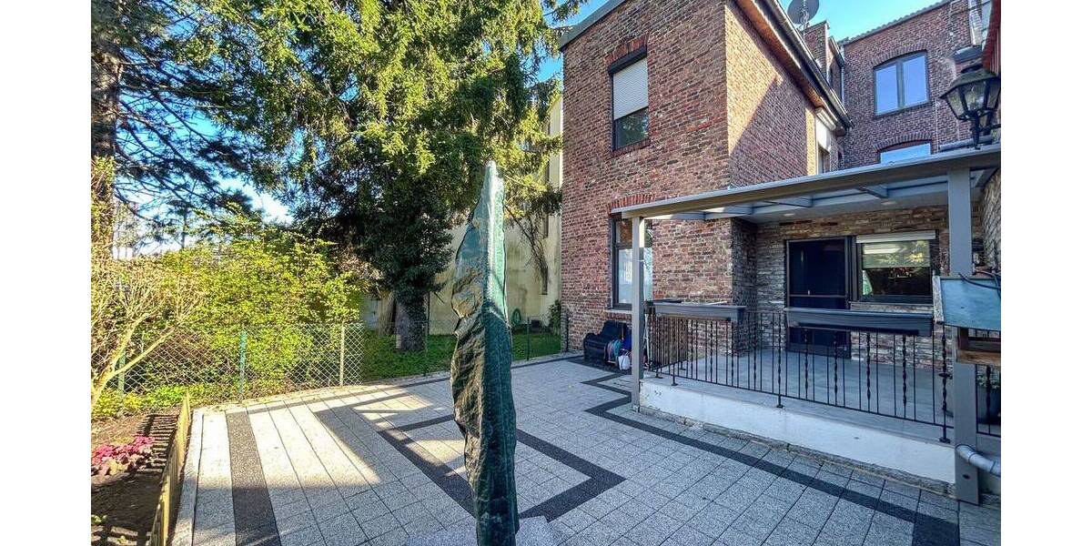 Mehrfamilienhaus, Wohnhaus Aachen Aachen-Mitte - 8 Zimmer, 291 m&sup2;, 495.000&euro; | Angebot:26305879