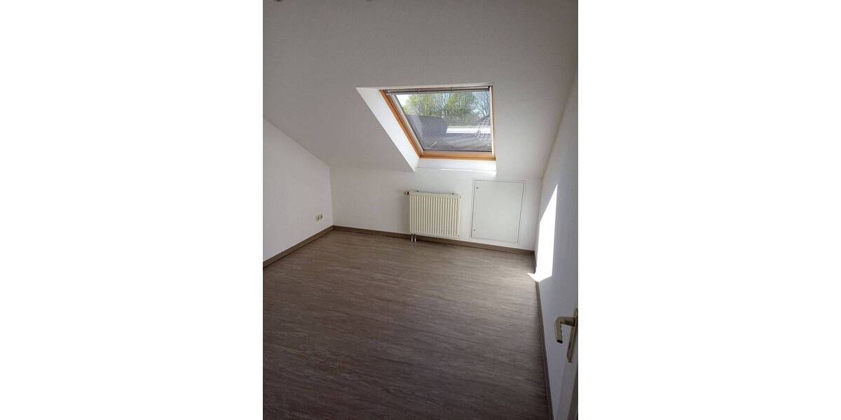 Etagenwohnung Simmerath - 2 Zimmer, 39 m&sup2;, 390&euro; | Angebot:25896066