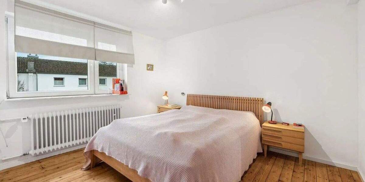 Reihenmittelhaus Aachen Aachen-Mitte - 5 Zimmer, 98 m&sup2;, 349.000&euro; | Angebot:25722755