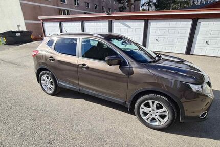 Nissan Qashqai 96.000 km 11.990 € Jülich 52428