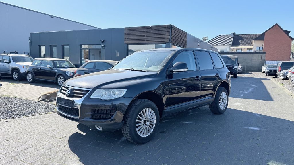 VW Touareg 283.206 km 2.200 &euro; Übach Palenberg 52531