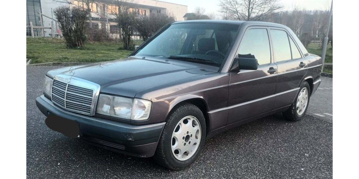 Mercedes-Benz 190 242.200 km 5.400 &euro; Alsdorf 52477